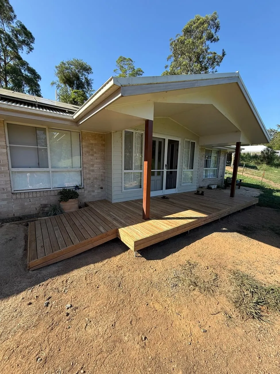 New timber deck and access ramp on a residential property, Coffs Coast